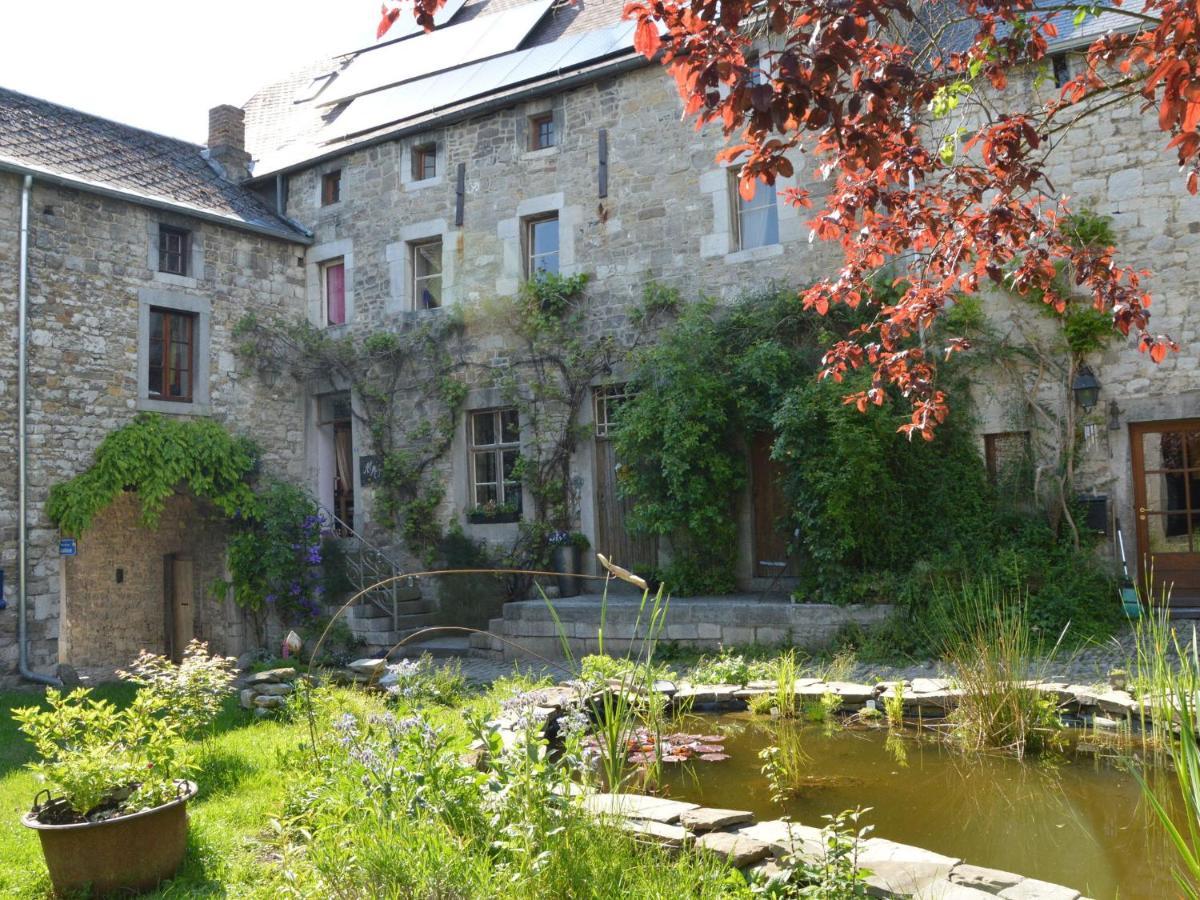 Enchanting Cottage With Terrace Garden Hamoir Exteriör bild