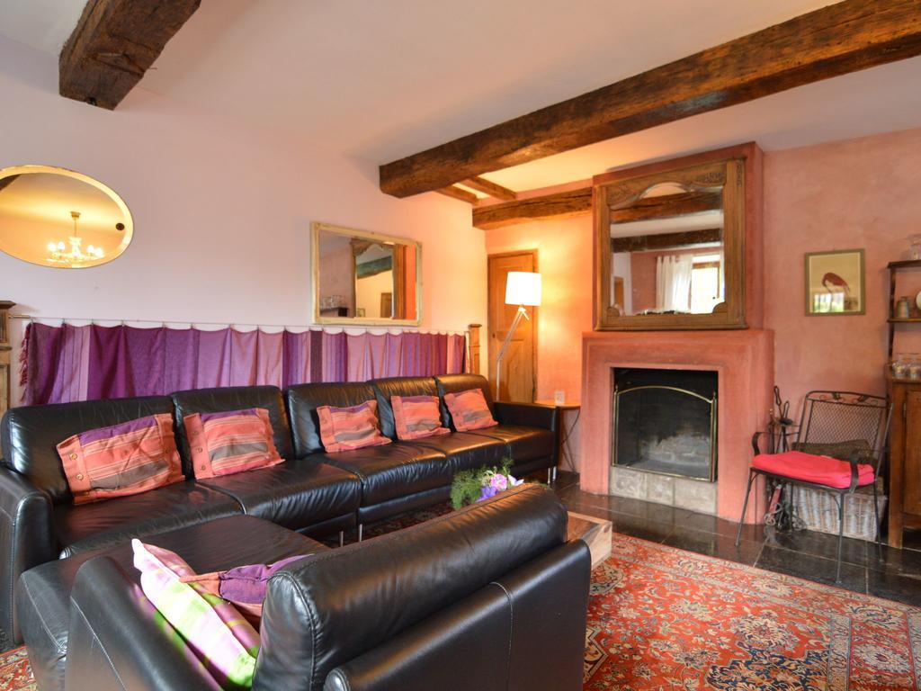 Enchanting Cottage With Terrace Garden Hamoir Exteriör bild
